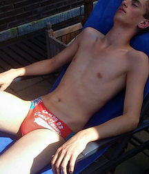 Twinks 458 5a82b2722182f.png