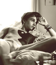 Twinks 460 5a849b7bd1090.jpg