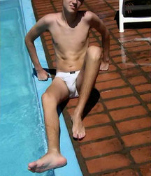 Twinks 460 5a849d00d474e.jpg