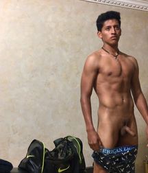 Twinks 461 5a84a051b0dff.jpg