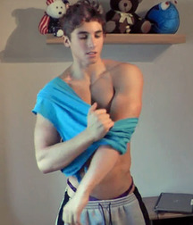 Twinks 462 5a85924886623.jpg