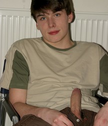 Twinks 464 5a8aa2747ec59.jpg