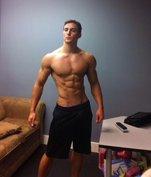 Twinks 464 5a8aa44c521b5.jpg