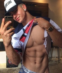 Twinks 466 5a8fef830fac6.jpg