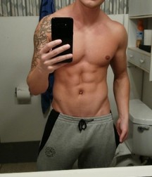 Twinks 472 5aa1305e5bc1a.jpg