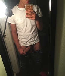 Twinks 472 5aa130da395e8.jpg