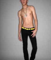 Twinks 471 5aa132fe5a9a3.jpg