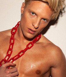 Twinks 473 5aa134d847040.jpg