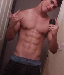 Twinks 473 5aa13557afcee.jpg