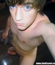 Twinks 474 5aa137b296522.jpg