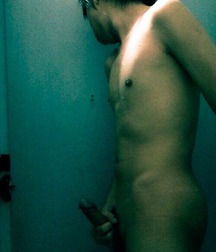Twinks 475 5aa1388cb5a73.jpg