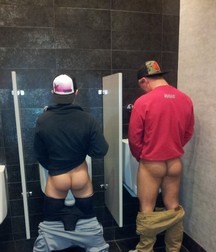 Attractive bottoms of boys 145 5aaba122bedca.jpg