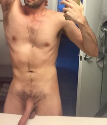 I love big cocks 246 5aac0e3e9a7ce.jpg