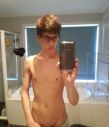 Twinks 480 5aac33632f0ce.jpg