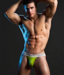 twinks 484 5ab13127bd107.jpg