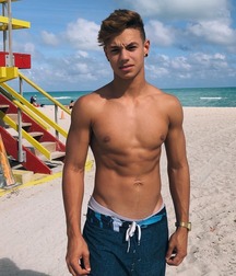 twinks 488 5ab80a69bc775.jpg