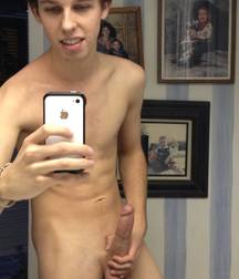twinks 496 5acf70e054d19.jpg