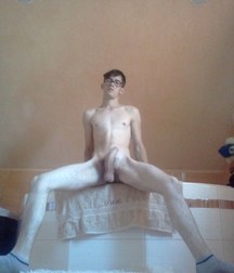twinks 498 5acf782508099.jpg