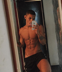 twinks 500 5ad06c76c4f2d.jpg