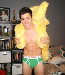 twinks 502 5ad06f8e0f0fe.jpg