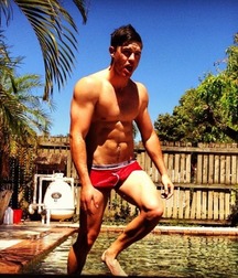 twinks 502 5ad06ff48df17.jpg