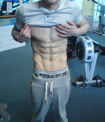 twinks 502 5ad070243abde.jpg