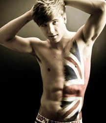 twinks 503 5ad0720c0839c.jpg