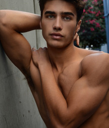 twinks 504 5ad50d1e2c436.jpg