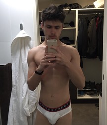 twinks 504 5ad50df47b999.jpg