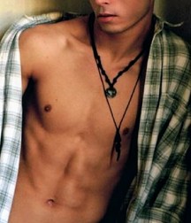 twinks 505 5ad50f2a1369c.jpg