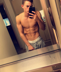 twinks 505 5ad510133b92a.png