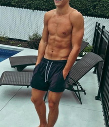 twinks 506 5ad514f0d9c28.jpg