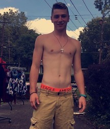 twinks 506 5ad51643e1556.jpg