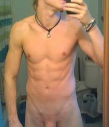 twinks 507 5ad86fc2d566c.jpg