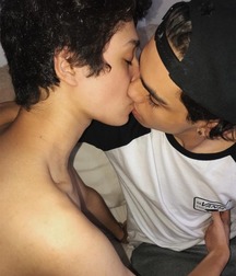 twinks 507 5ad87030e891f.jpg