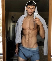 Beautiful and sexy boys 208 5adef649891ee.jpg
