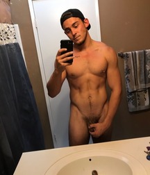 TWINKS 511 5adf89f4b8419.jpg
