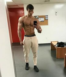 Beautiful and sexy boys 214 5ae4460adbc8c.jpg