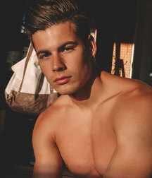 Beautiful and sexy boys 215 5ae4481891d81.jpg