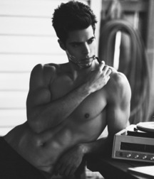 Beautiful and sexy boys 215 5ae448afe9853.jpg