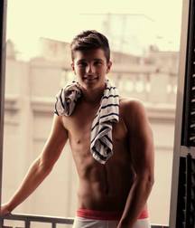 Twinks 516