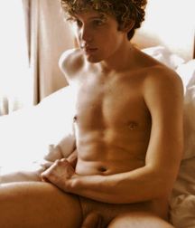Twinks 516 5af1af9a6c178.jpg