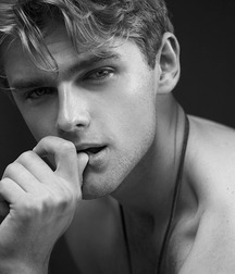 Beatiful and sexy boys 218 5af6ae8788ce9.jpg