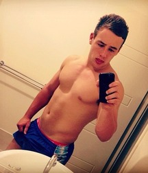 Twinks 520 5af6dad53dd7e.jpg