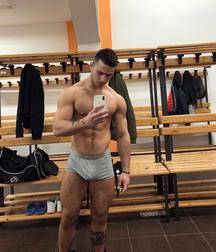 Beatiful and sexy boys 219 5af73c62c7100.jpg
