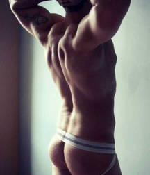 Attractive bottoms of boys 152 5afc49b7eedb7.jpg