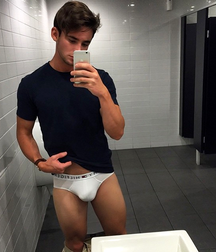 Twinks 523 5afd445395461.png