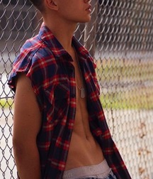 Twinks 528 5b08623a96746.jpg