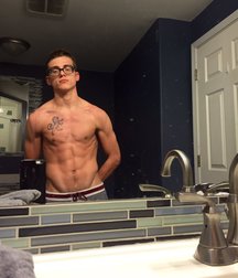 Attractive bottoms of boys 153 5b0d4a8f52c88.jpg