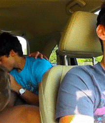 Teem studs fuching 137 5b0d5c3b8787c.gif